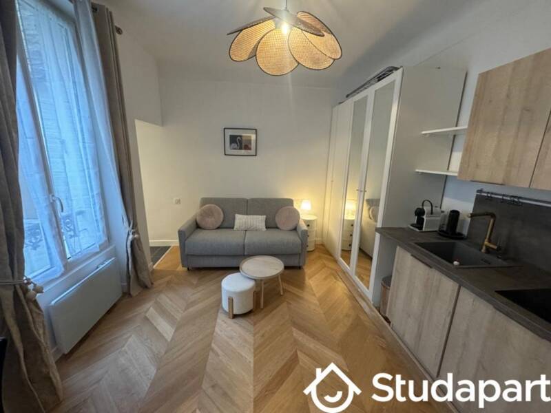 Maison à louer, 21m², PARIS 16E