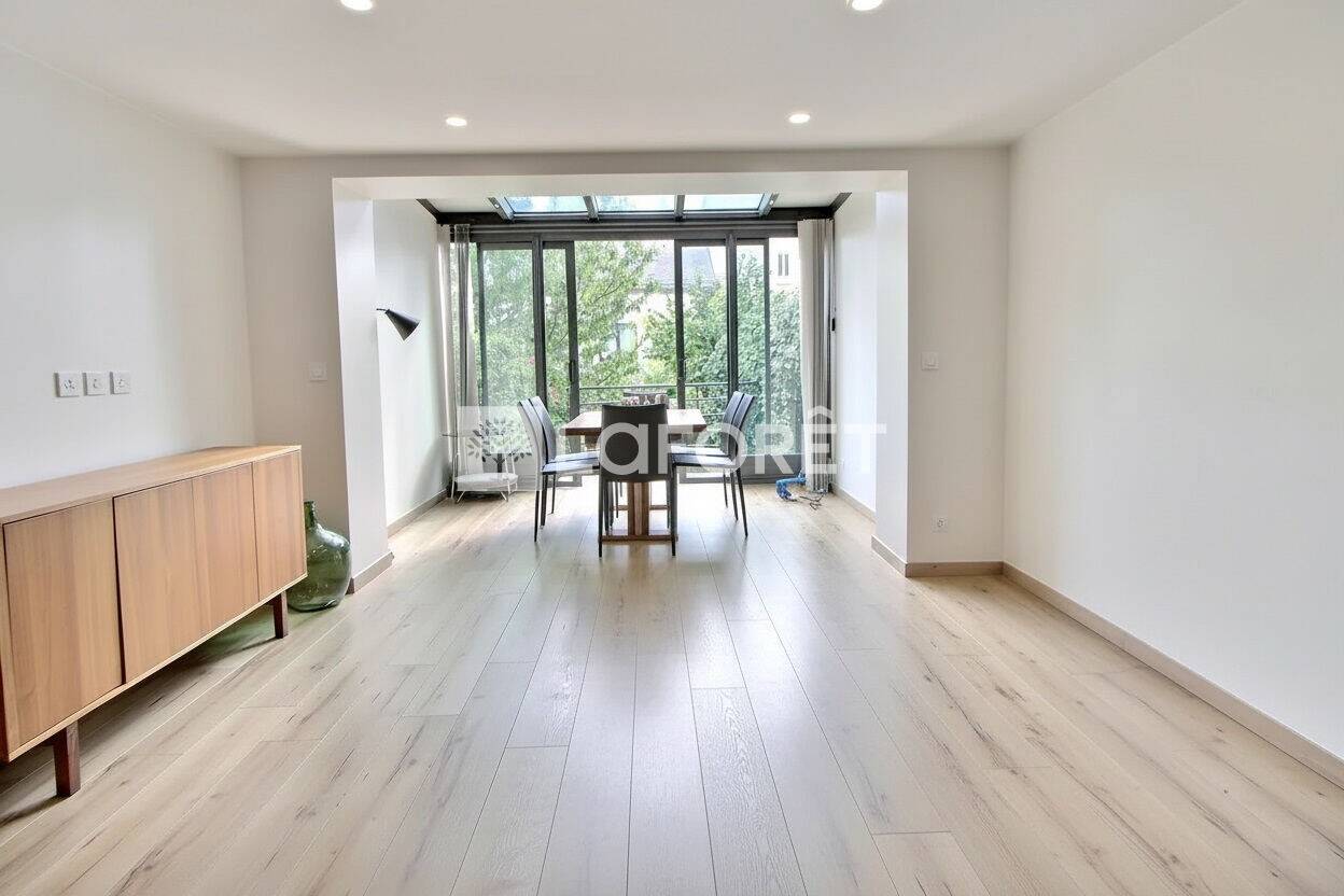 Maison à vendre, 110m², SURESNES