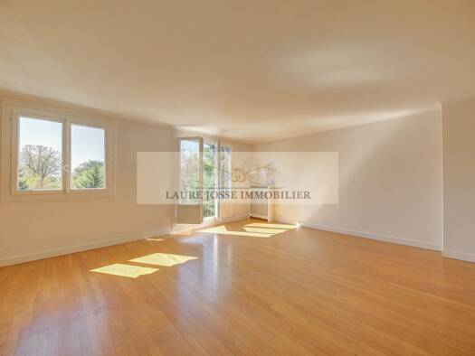 Appartement à vendre 458 000 € 4 pièces 3 chambres 94 m² Étage 3/3 Le Vésinet 78110