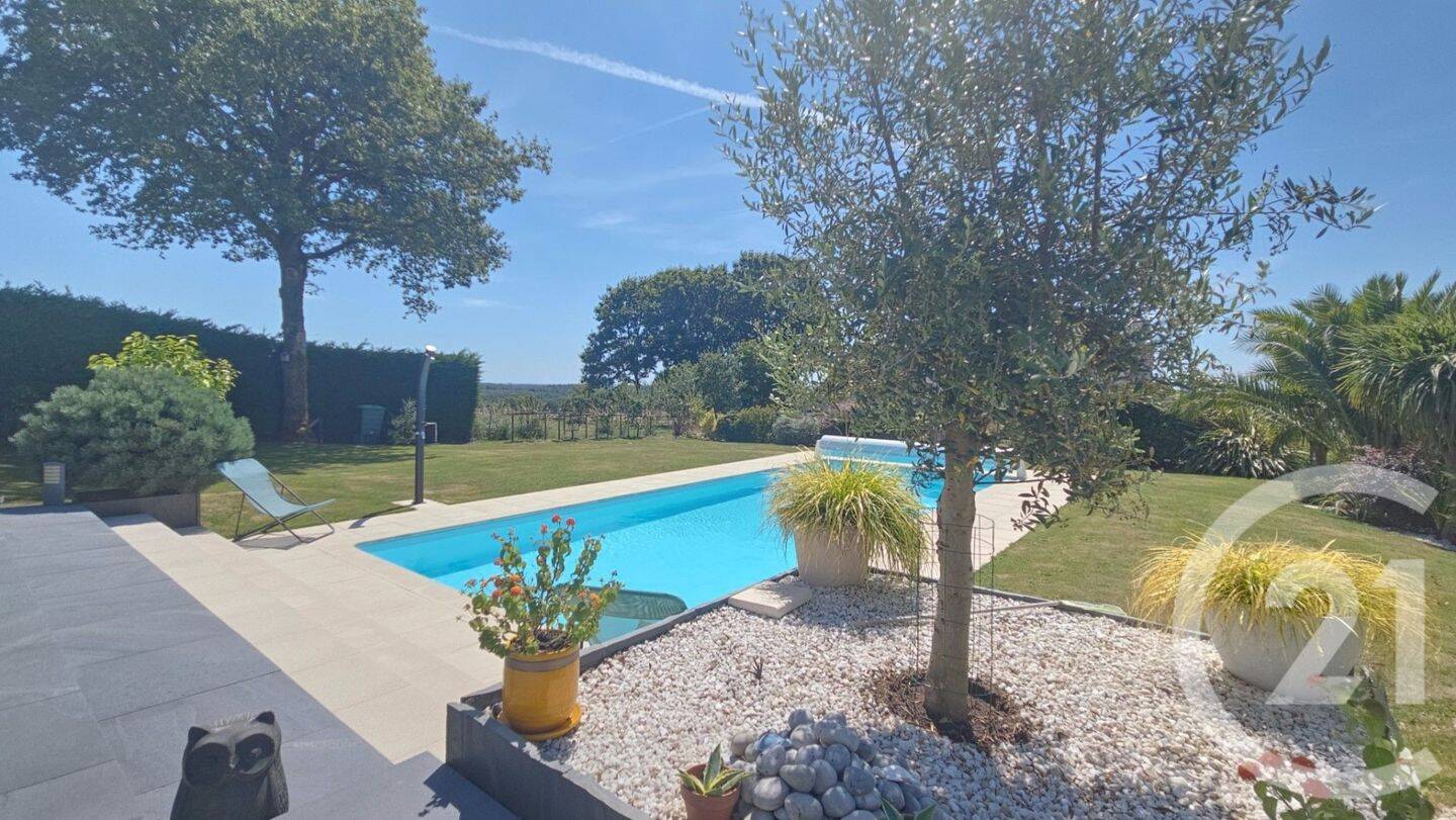 Maison à vendre, 155m², SULNIAC