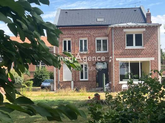 Demeure à vendre 340 000 € 9 pièces 5 chambres 227 m² 1 878 m² de terrain Cauchy-à-la-Tour 62260