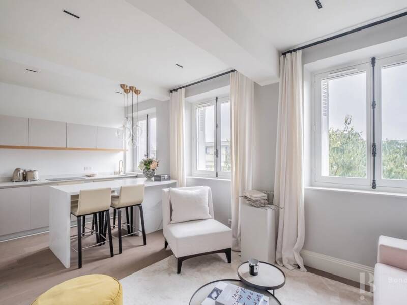 Maison à louer, 46m², PARIS 16E