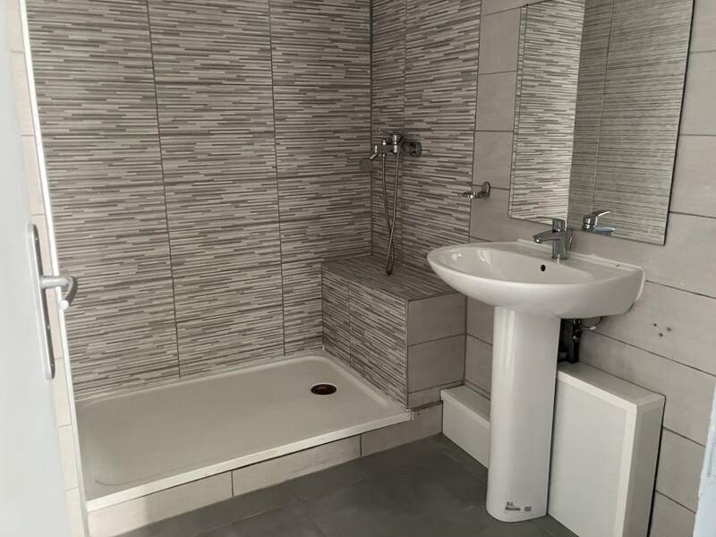 Maison à louer, 66m², NIMES