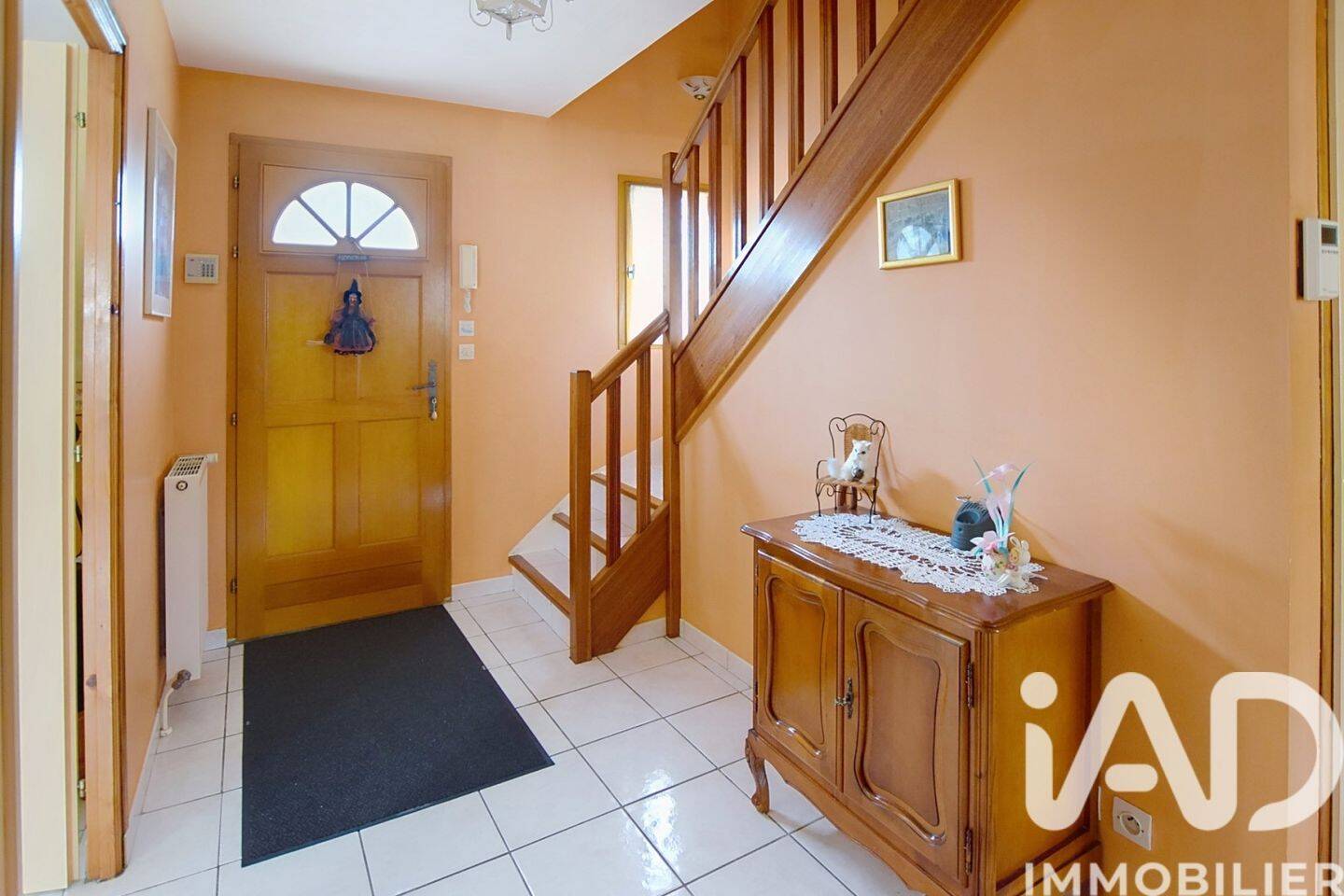 Maison à vendre, 175m², CRECY LA CHAPELLE