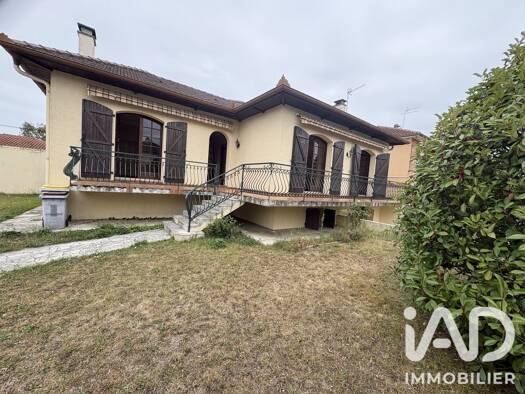 Maison à vendre 177 000 € 4 pièces 2 chambres 91 m² 470 m² de terrain Séméac 65600