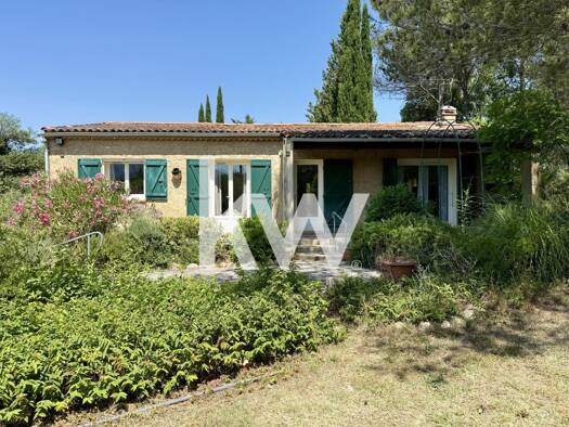 Maison à vendre 460 000 € 4 pièces 3 chambres 96,5 m² 3 890 m² de terrain Pourrieres 83910