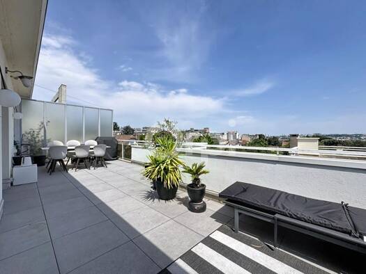 Appartement à vendre - Première occupation 410 000 € 3 pièces 2 chambres 58 m² 4 étages Port sous la Lune Nogent-sur-Marne 94130