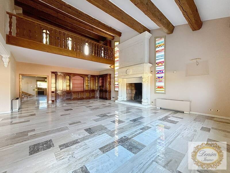 Maison à vendre, 390m², NIMES