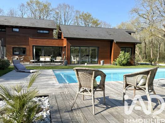 Maison à vendre 503 000 € 6 pièces 4 chambres 138 m² 2 304 m² de terrain Héric 44810