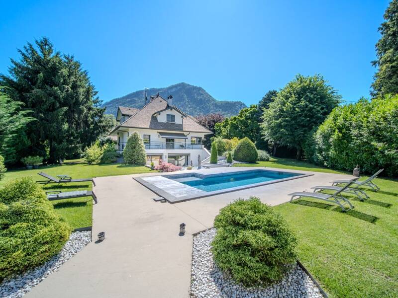 Maison à vendre, 220m², CLUSES