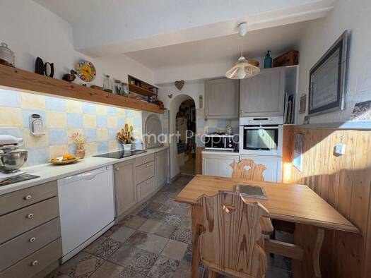 Maison à vendre 175 000 € 4 pièces 3 chambres 90 m² Gréoux-les-Bains 04800