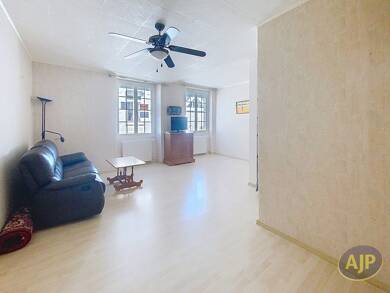 Appartement à vendre 441 000 € 5 pièces 4 chambres 99 m² Étage 1/2 Nord Le Pouliguen 44510