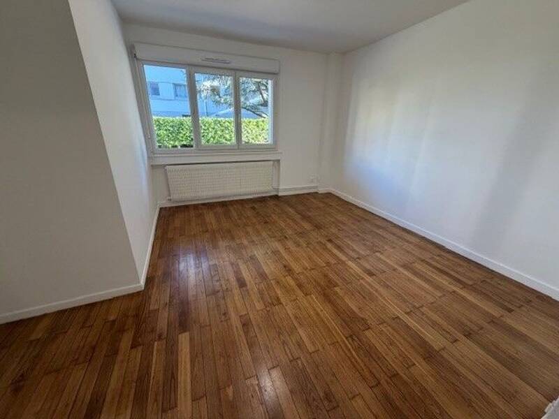 Maison à louer, 76m², CALUIRE ET CUIRE