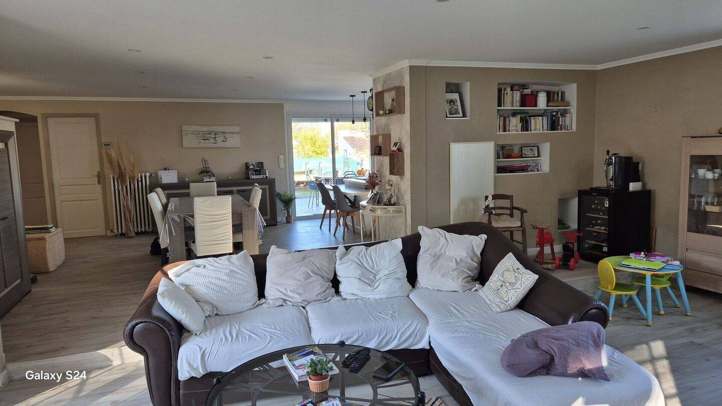 Maison à vendre, 142m², MEDIS