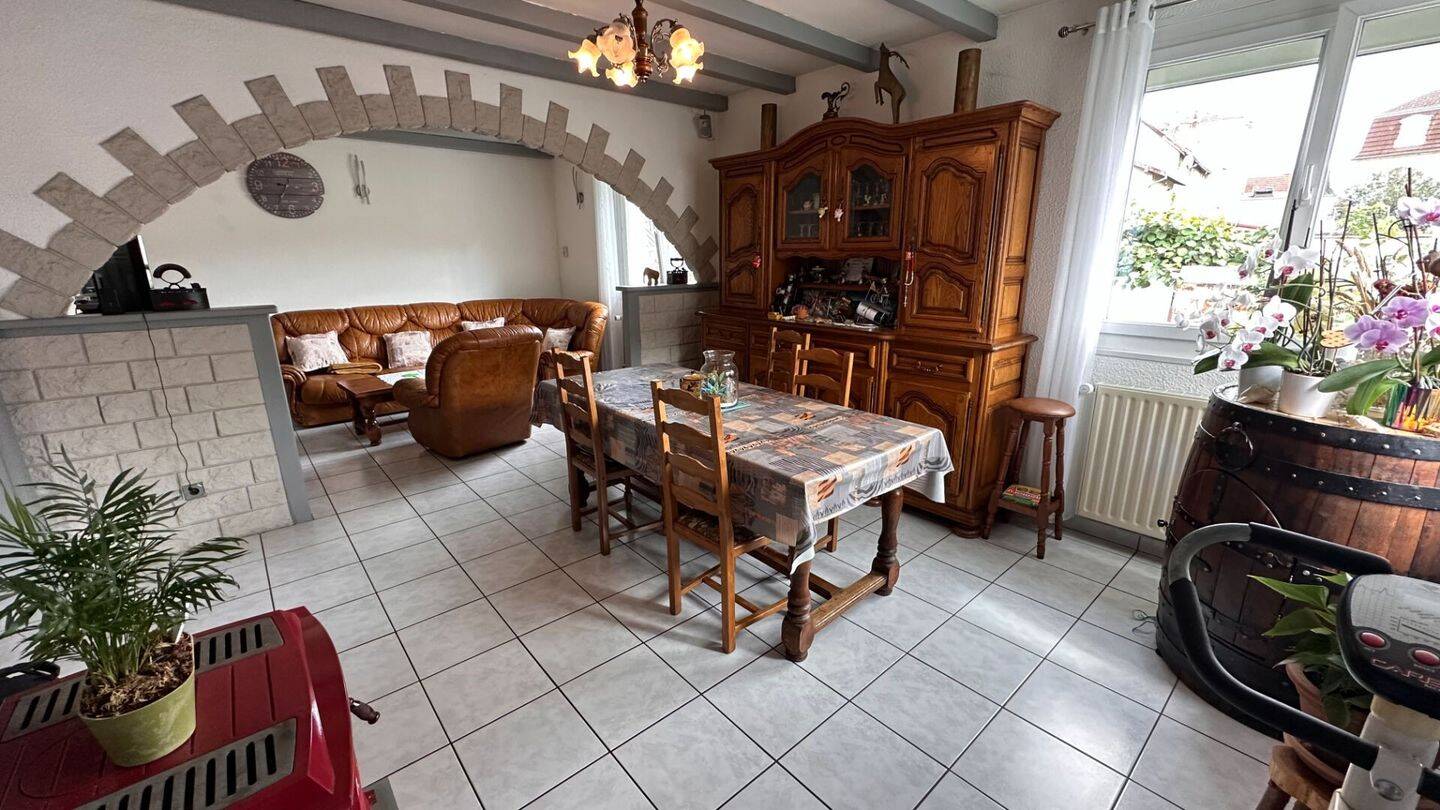 Maison à vendre, 100m², L'ISLE SUR LE DOUBS