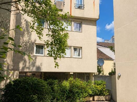 Appartement à vendre 145 000 € 1 pièce 28 m² RDC Centre-Jean Moulin Bagnolet 93170