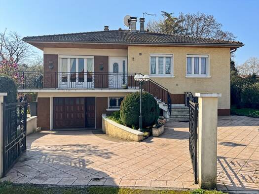 Maison à vendre 409 000 € 5 pièces 3 chambres 160 m² 806 m² de terrain Taillis Romanette Corbas 69960