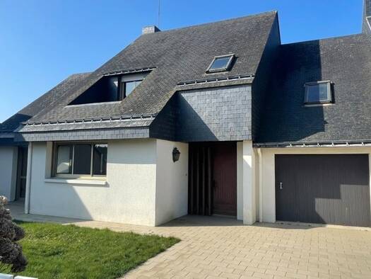 Maison à vendre 197 400 € 7 pièces 4 chambres 165 m² 431 m² de terrain Centre Ville Loudéac 22600