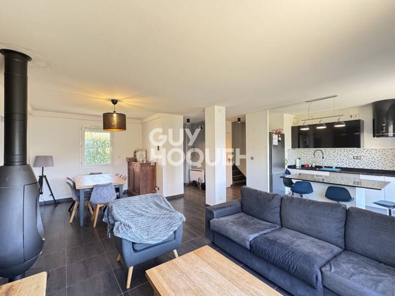 Maison à louer, 102m², VILLEFONTAINE