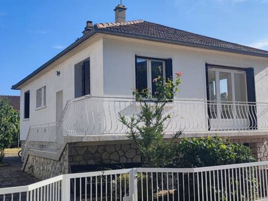 Maison à vendre 195 000 € 4 pièces 3 chambres 60,4 m² 471 m² de terrain Nord Lucé 28110