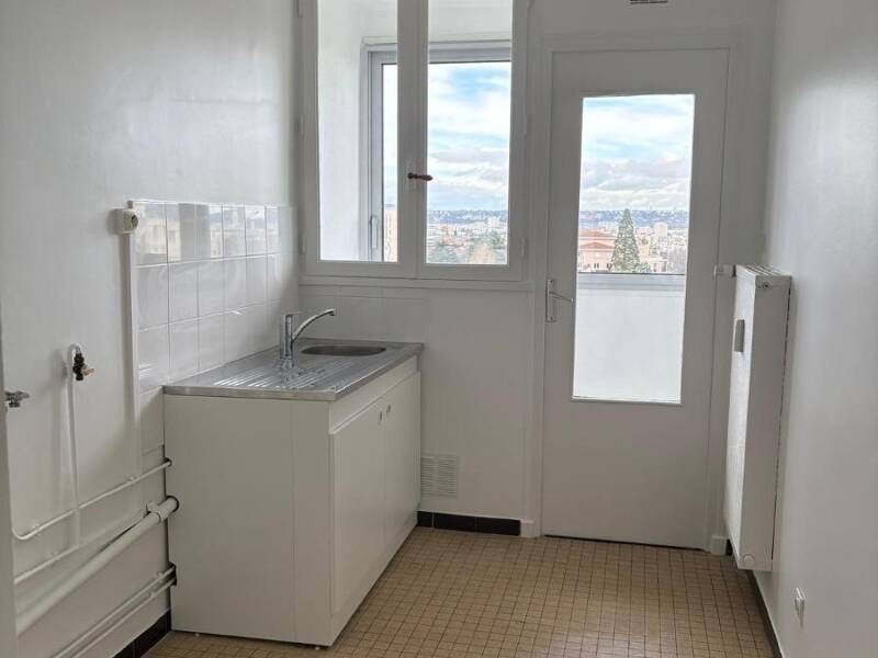 Maison à louer, 53m², BRON