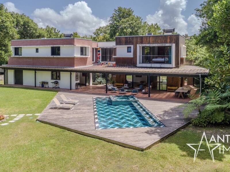 Maison à vendre, 395m², FORT DE FRANCE