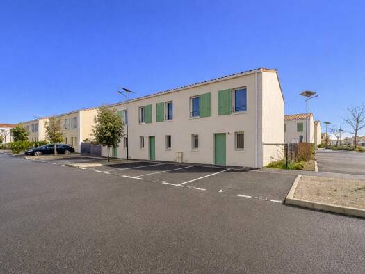 Villa à vendre 418 053 € 4 pièces 3 chambres 90 m² Centre Ancien Pertuis 84120