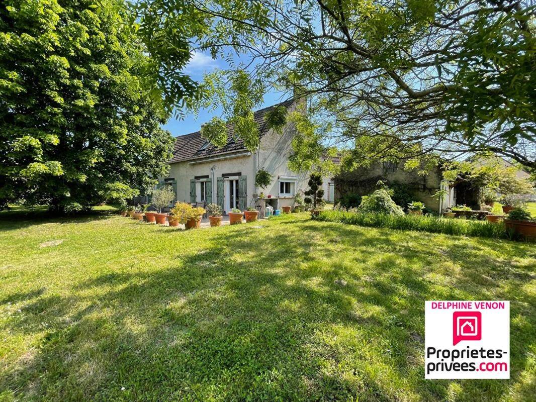 Maison à vendre, 252m², SAINT MARTIN D'ABBAT