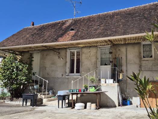 Maison à vendre 144 400 € 3 pièces 3 chambres 82 m² 664 m² de terrain Barville-en-Gâtinais 45340