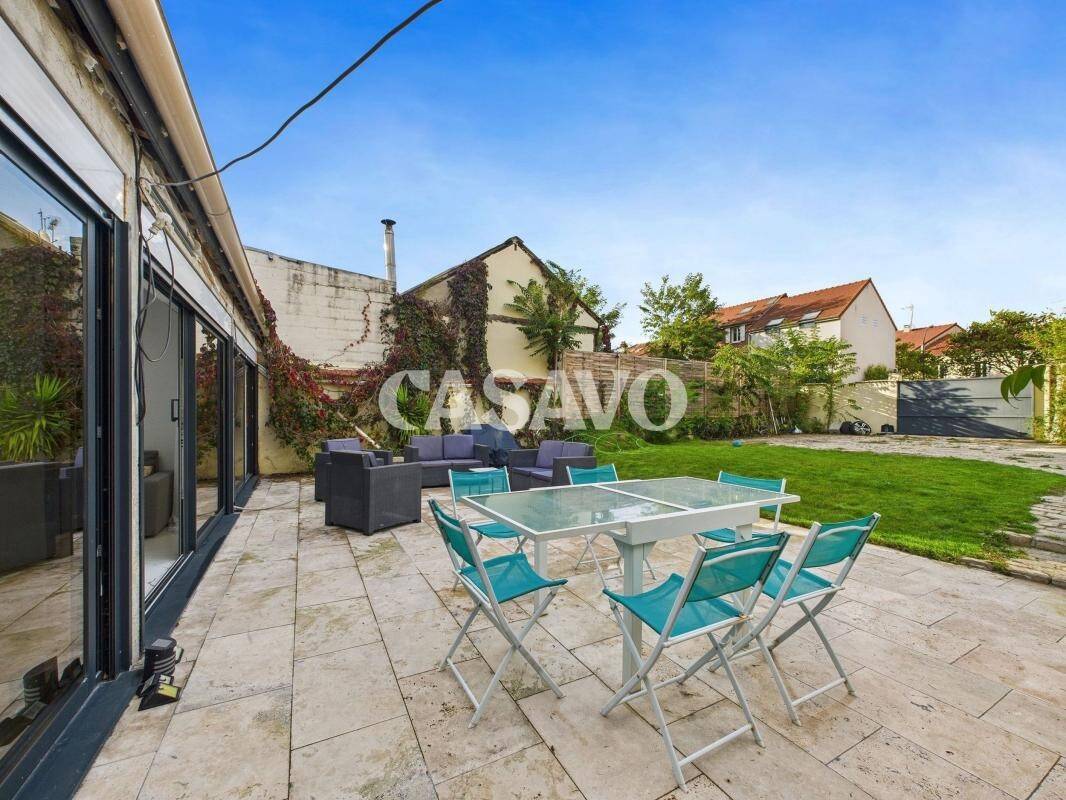 Maison à vendre, 120m², SAINT MAUR DES FOSSES