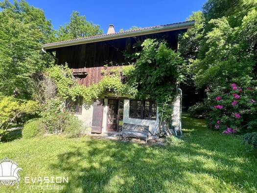 Maison à vendre 550 000 € 4 pièces 2 chambres 115 m² 5 200 m² de terrain Sallanches 74700