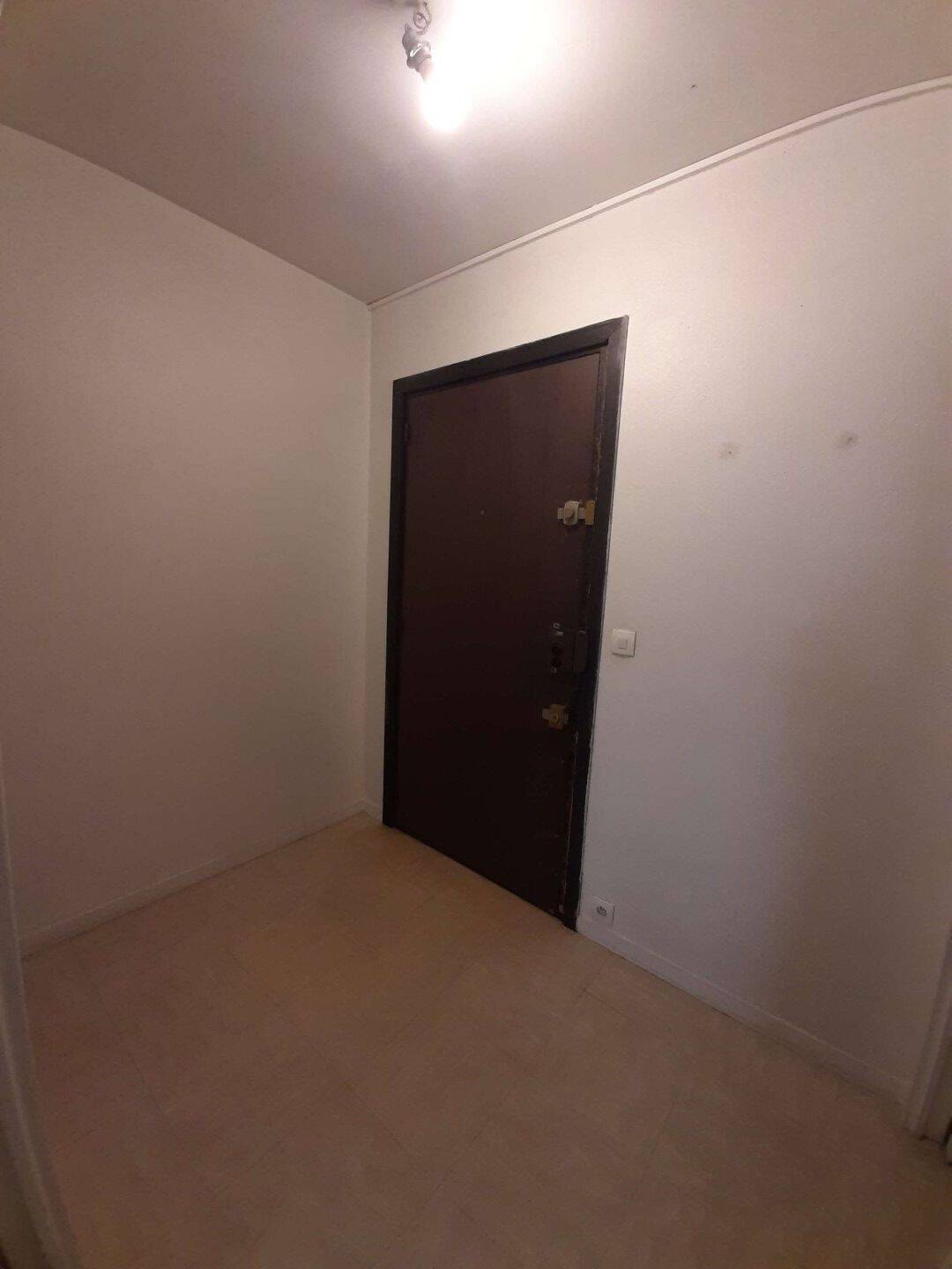 Maison à louer, 52m², COURBEVOIE