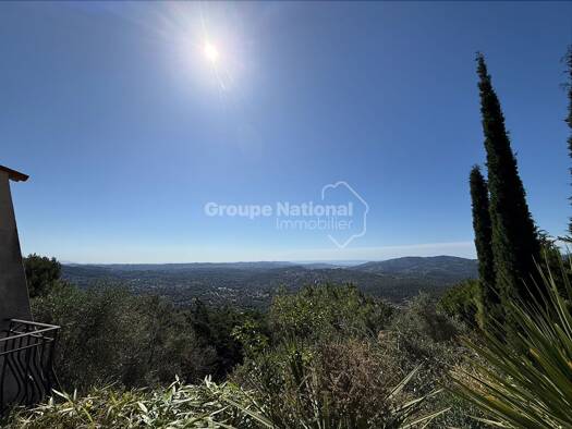Maison à vendre 860 000 € 4 pièces 3 chambres 170 m² 3 100 m² de terrain Le Tignet 06530