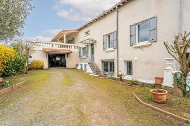 Maison à vendre 410 000 € 7 pièces 4 chambres 167 m² 1 249 m² de terrain Bessenay 69690