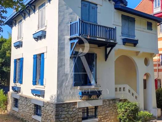 Appartement à vendre 346 500 € 3 pièces 1 chambre 43,15 m² 1er étage Pereire-Ville-d'Hiver Arcachon 33120