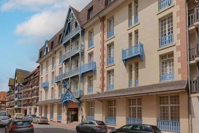 Appartement à vendre 75 200 € 1 pièce 23,8 m² Étage 2/4 Deauville 14800