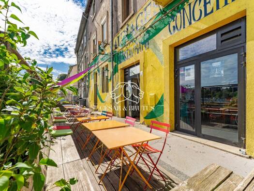 Restaurant à vendre Fonds de commerce 75 000 € 115 m² d'espace de restauration La Mulatière 69350