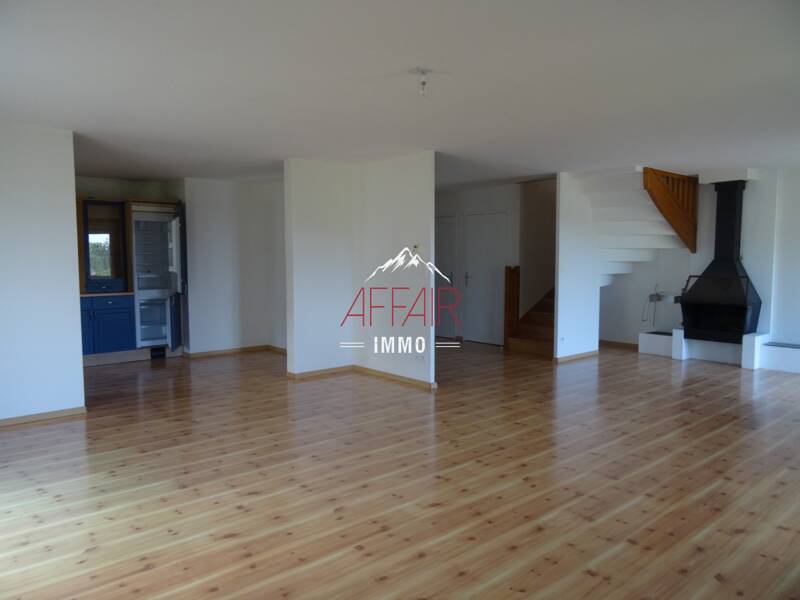 Maison à louer, 139m², COLLONGES SOUS SALEVE