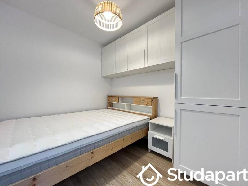 Maison à louer, 27m², EPONE