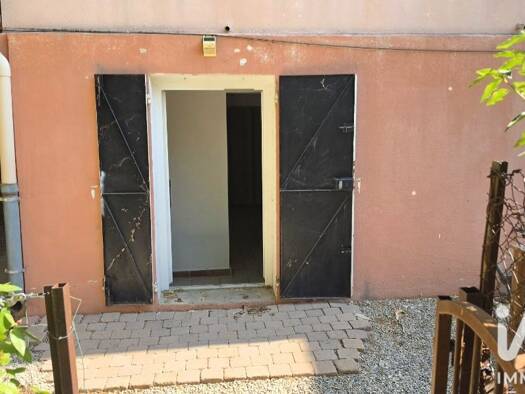 Appartement à vendre 49 000 € 1 pièce 20,2 m² RDC/2 Boulevars-Gare-Saint Leger-Chabrand Draguignan 83300