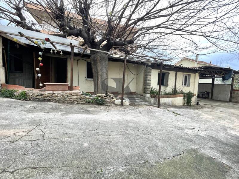 Maison à vendre, 300m², MARSEILLE 12E