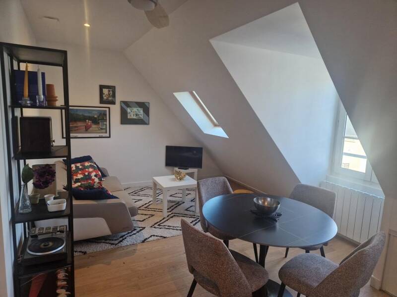 Maison à louer, 38m², PARIS 18E