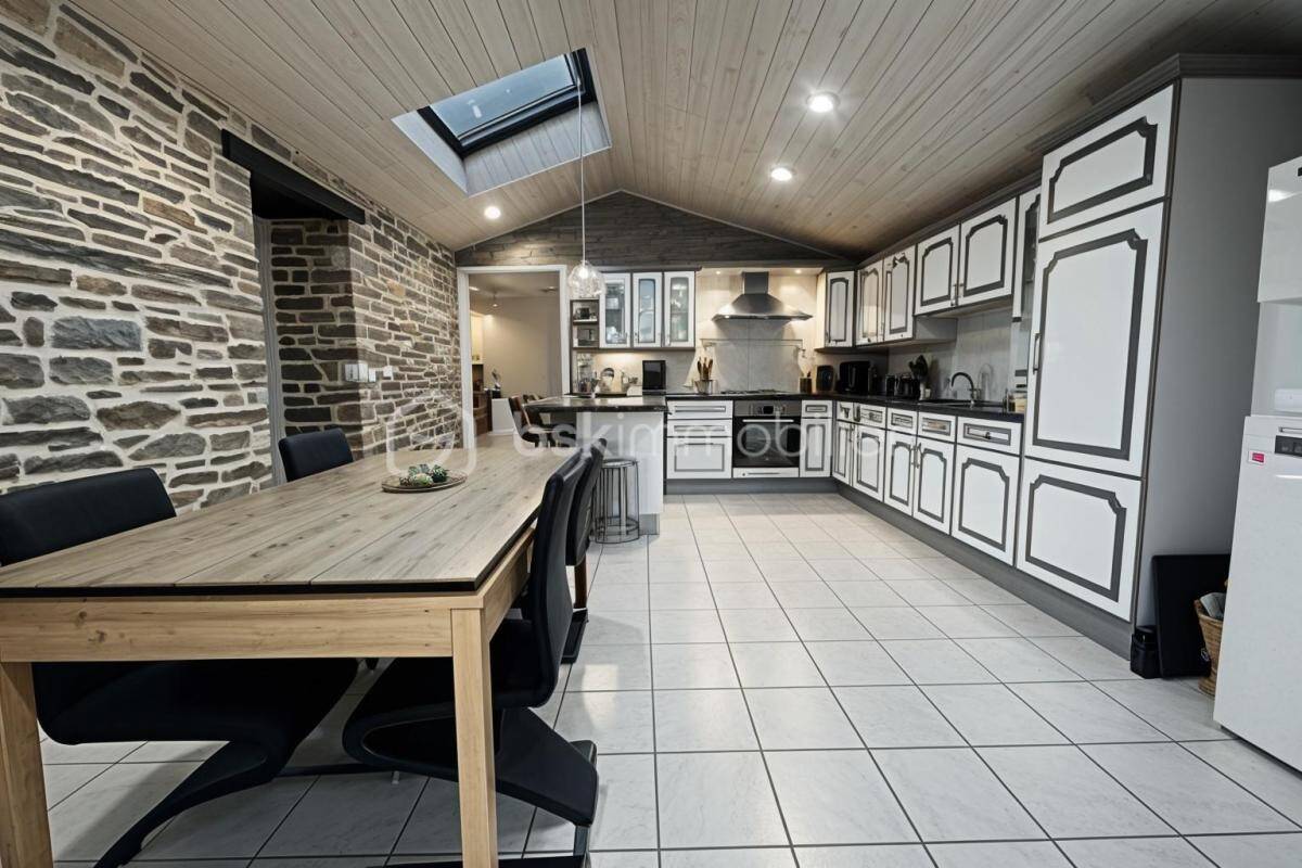 Maison à vendre, 125m², LA CHAPELLE DES MARAIS