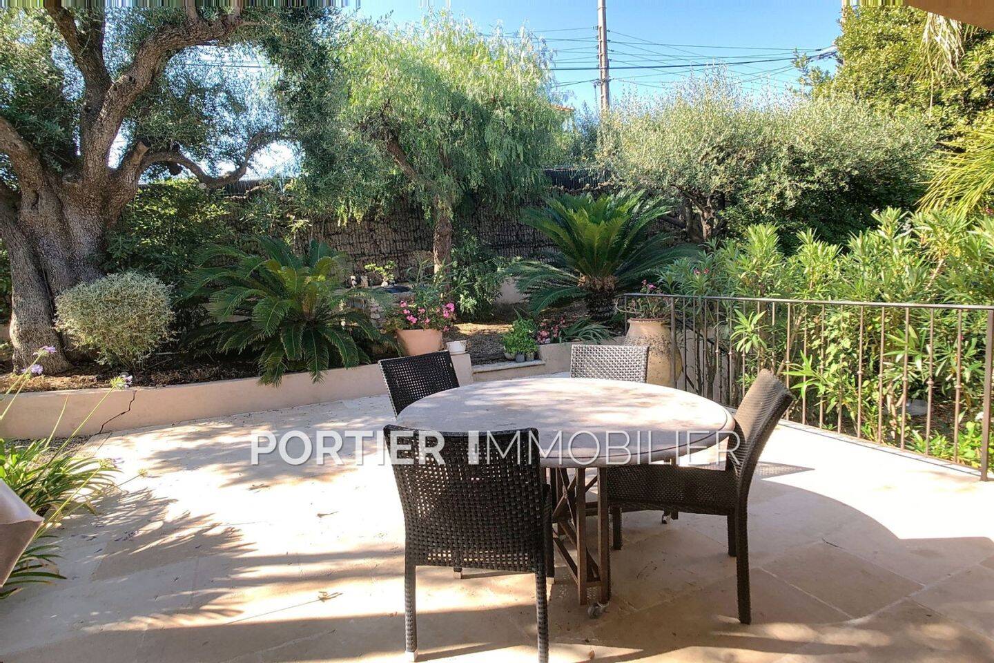 Maison à vendre, 300m², ANTIBES