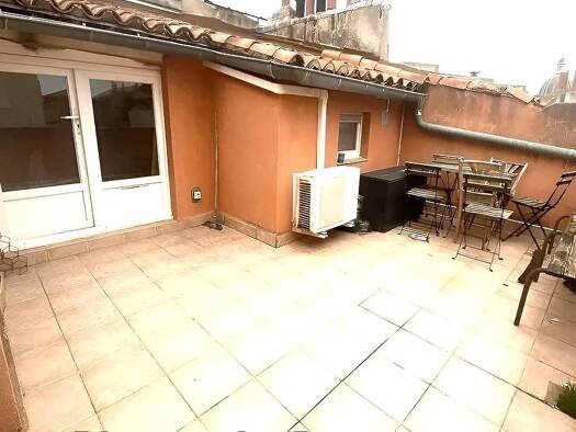 Appartement à vendre 91 200 € 1 pièce 11,2 m² Étage 4/4 Marseille 2ème arrondissement 13002