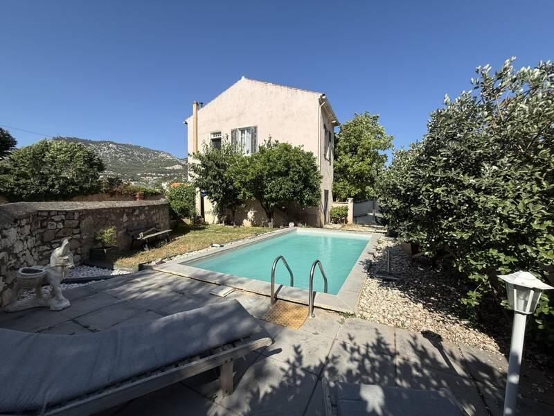 Maison à vendre, 117m², TOULON
