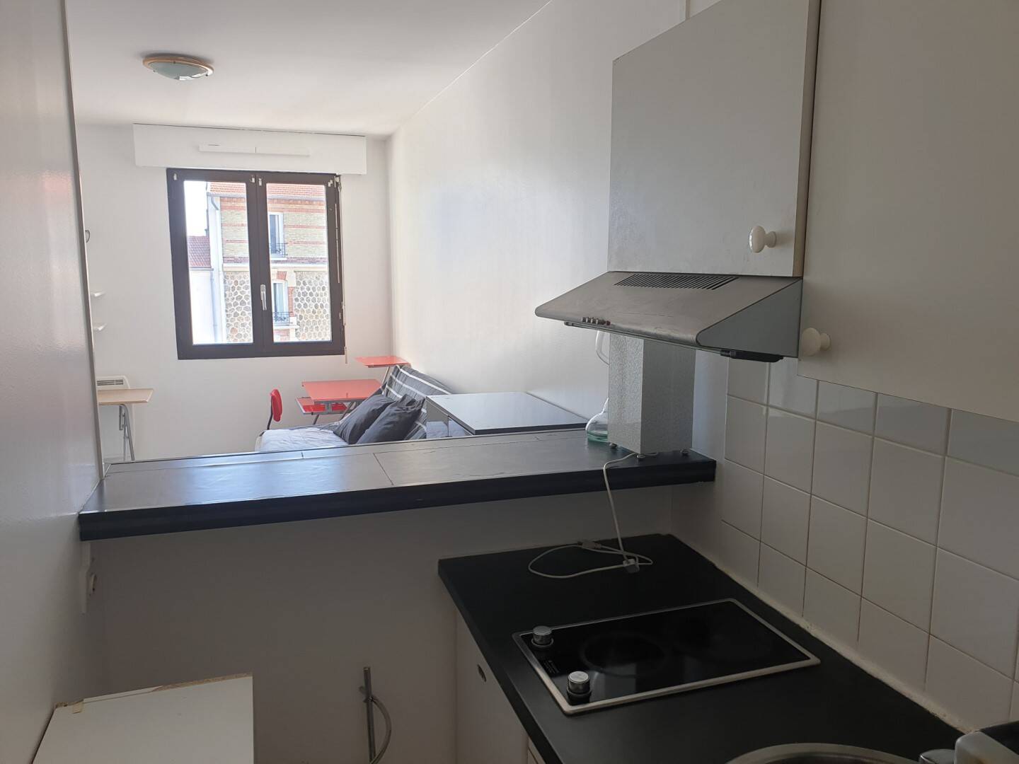 Maison à louer, 21m², COURBEVOIE
