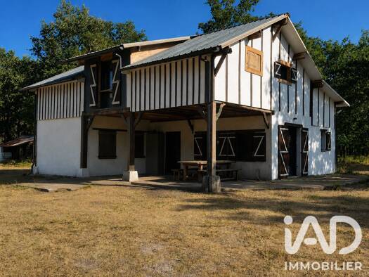 Maison à vendre 278 000 € 5 pièces 3 chambres 160 m² 18 234 m² de terrain Rion-des-Landes 40370