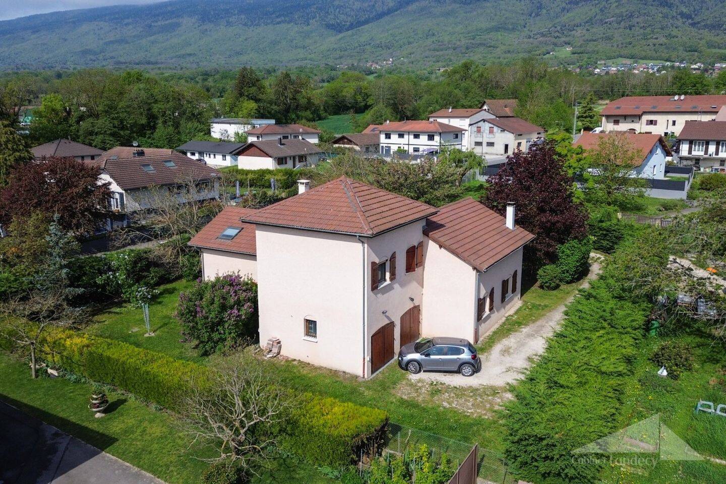 Maison à vendre, 193m², SAINT JEAN DE GONVILLE