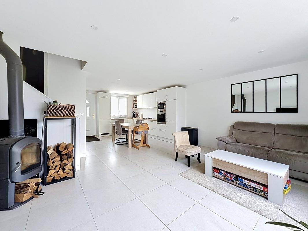 Maison à vendre, 92m², VOISINS LE BRETONNEUX